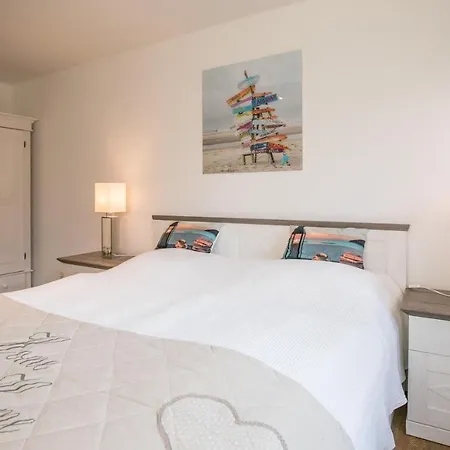 아파트 House, Laguna 